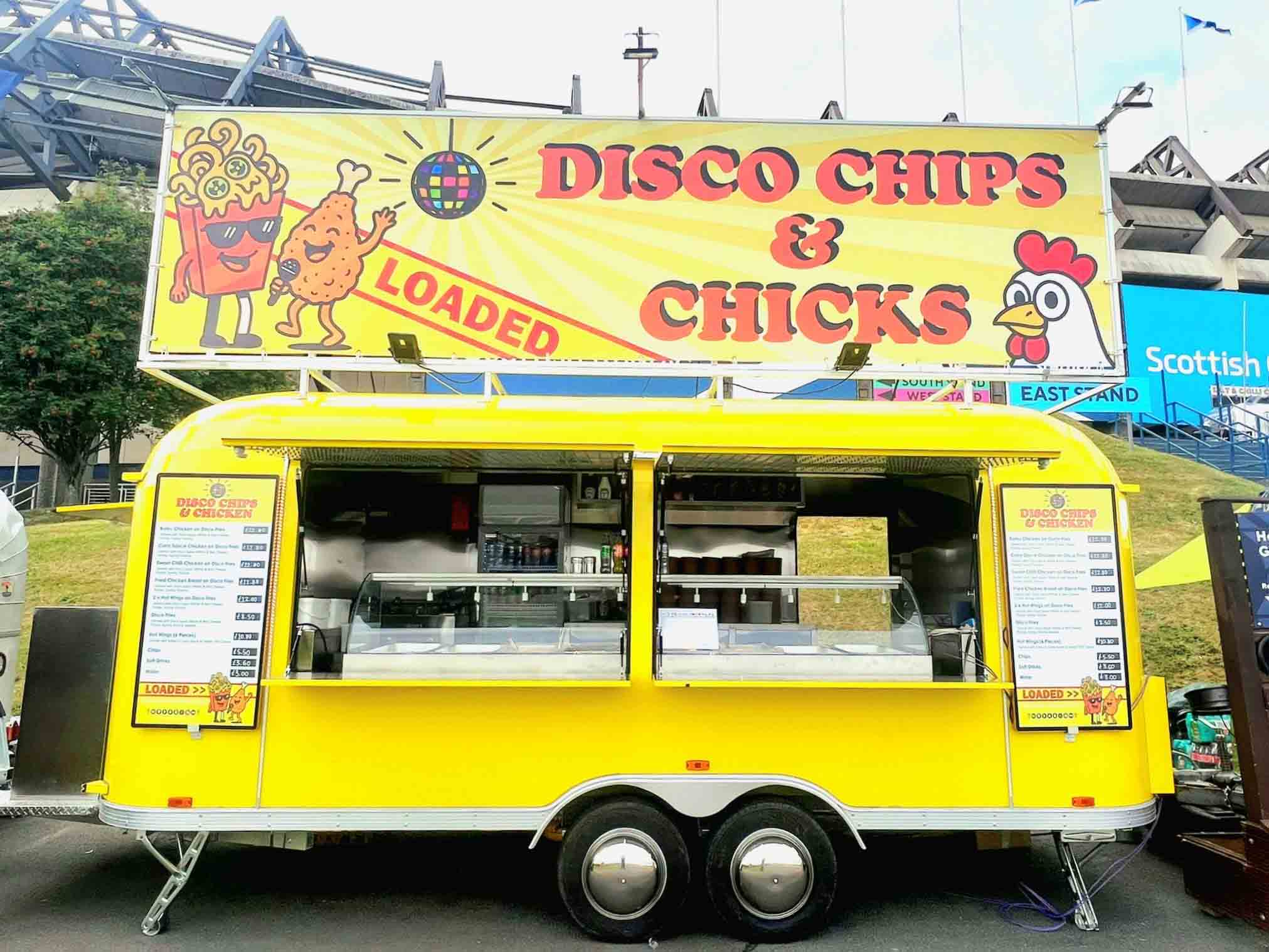 Qingfeng Food Trailer-debut overrasker! Kunden fanger gleden ved å levere mobilt kjøkken med høy design