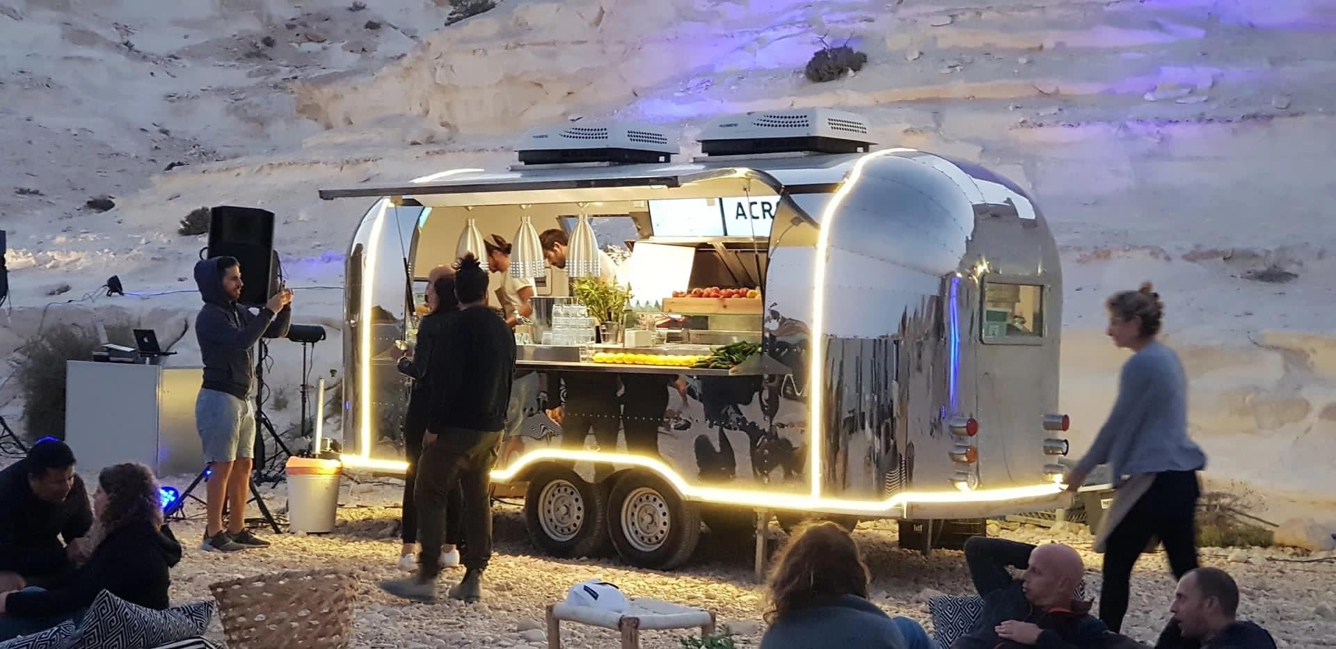 The Sizzle of the Streets: Why Food Trailers are Capturing Our Hearts