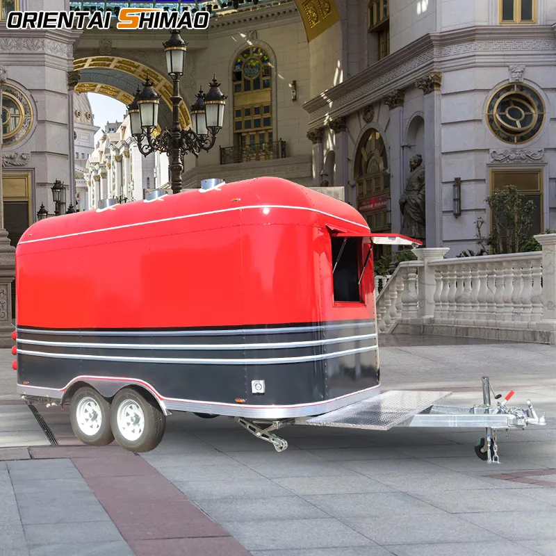food truck fullt utstyrt restaurant