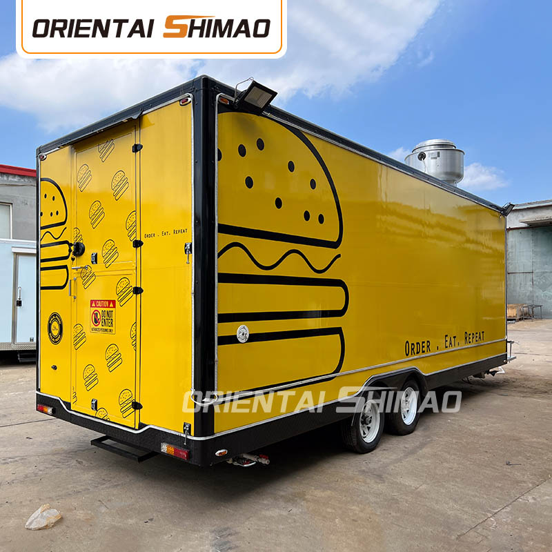 Nattmarked BBQ Food Trailer